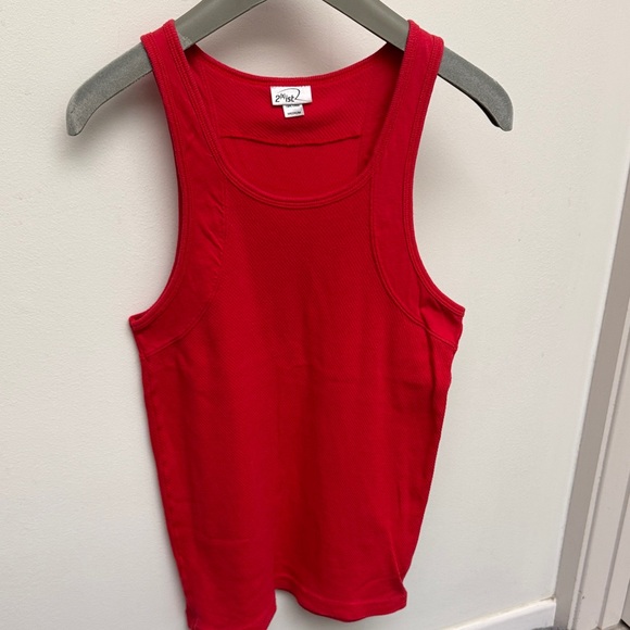 Vintage mens 2xist Vibrant Red Tank Top medium - Picture 1 of 4
